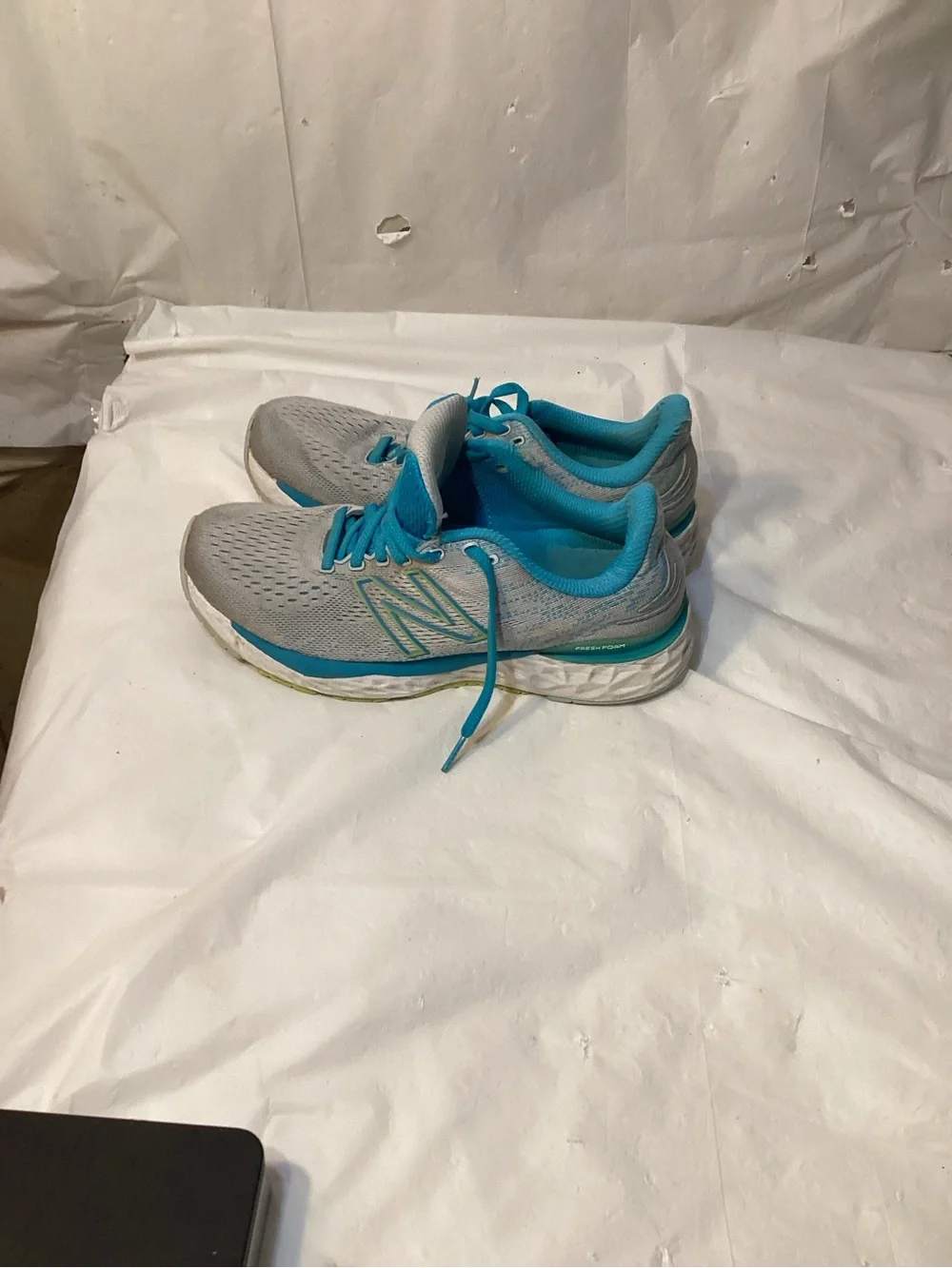 New Balance Womens Fresh Foam 880 V11 W880S11 Gray Blue Running Shoes Size 8.5